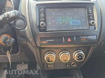 2025 Mitsubishi Outlander Sport 2.0 S - miniatura 10