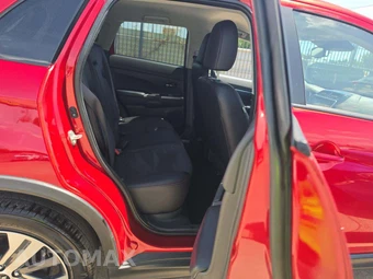 2025 Mitsubishi Outlander Sport 2.0 S - miniatura 16