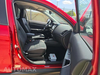 2025 Mitsubishi Outlander Sport 2.0 S - miniatura 18