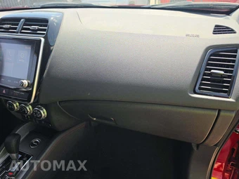 2025 Mitsubishi Outlander Sport 2.0 S - miniatura 19