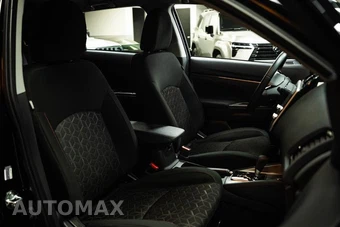 2025 Mitsubishi Outlander Sport 2.0 S - miniatura 14