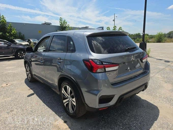 2025 Mitsubishi Outlander Sport 2.0 S - miniatura 2