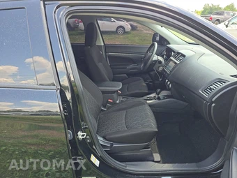 2025 Mitsubishi Outlander Sport 2.0 S - miniatura 8