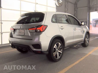 2025 Mitsubishi Outlander Sport 2.0 SE - miniatura 4