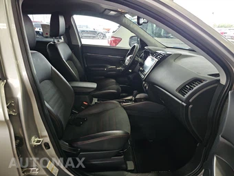 2025 Mitsubishi Outlander Sport 2.0 SE - miniatura 8