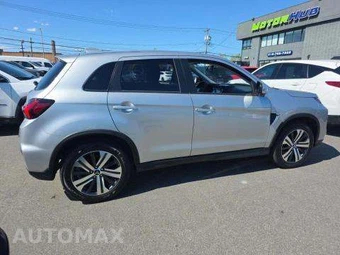2025 Mitsubishi Outlander Sport 2.0 SE - miniatura 3