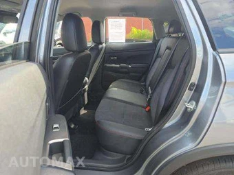 2025 Mitsubishi Outlander Sport 2.0 SE - miniatura 13