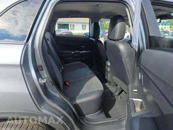 2025 Mitsubishi Outlander Sport 2.0 SE - miniatura 16