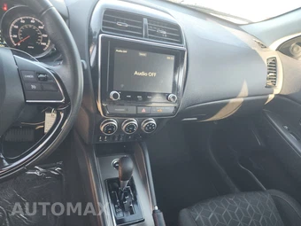 2025 Mitsubishi Outlander Sport 2.0 SE - miniatura 11