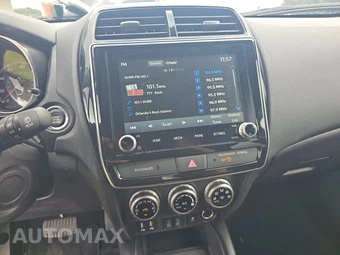 2025 Mitsubishi Outlander Sport 2.0 SE - miniatura 11