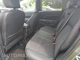 2025 Mitsubishi Outlander Sport 2.0 SE - miniatura 13
