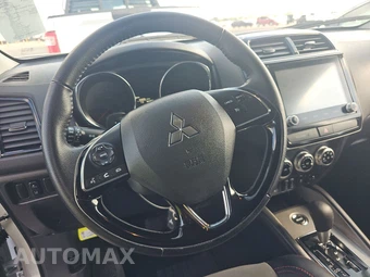 2025 Mitsubishi Outlander Sport 2.0 SE - miniatura 10