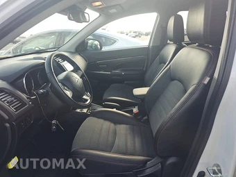 2025 Mitsubishi Outlander Sport 2.0 SE - miniatura 7