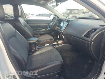 2025 Mitsubishi Outlander Sport 2.0 SE - miniatura 8