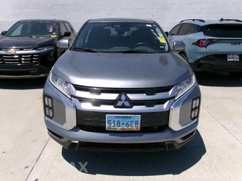 2025 Mitsubishi Outlander Sport - miniatura 11