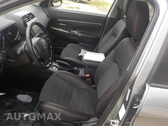 2025 Mitsubishi Outlander Sport - miniatura 3
