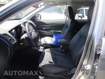 2025 Mitsubishi Outlander Sport - miniatura 4