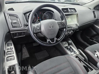 2025 Mitsubishi Outlander Sport - miniatura 11