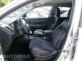 2025 Mitsubishi Outlander Sport - miniatura 17
