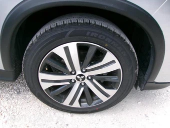 2025 Mitsubishi Outlander Sport - miniatura 6