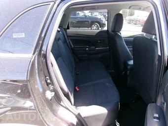 2025 Mitsubishi Outlander Sport - miniatura 14