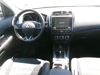 2025 Mitsubishi Outlander Sport - miniatura 15