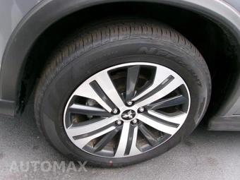 2025 Mitsubishi Outlander Sport - miniatura 9