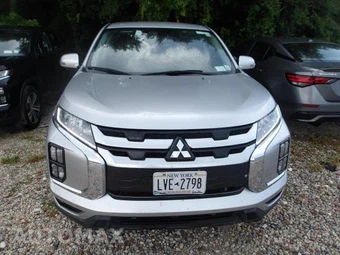 2025 Mitsubishi Outlander Sport - miniatura 7