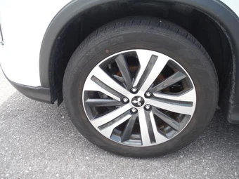 2025 Mitsubishi Outlander Sport - miniatura 12