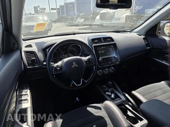 2025 Mitsubishi Outlander Sport - miniatura 17
