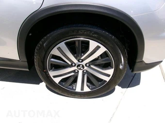 2025 Mitsubishi Outlander Sport - miniatura 18