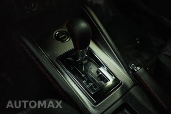 2025 Mitsubishi Outlander Sport LE - miniatura 18