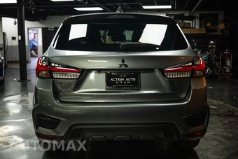 2025 Mitsubishi Outlander Sport LE - miniatura 6