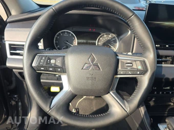 2025 Mitsubishi Outlander Trail Edition - miniatura 10