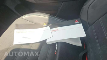 2025 Mitsubishi Outlander Trail Edition - miniatura 17