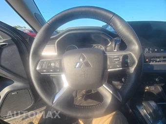 2025 Mitsubishi Outlander Trail Edition - miniatura 10