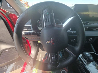 2025 Mitsubishi Outlander Trail Edition - miniatura 10