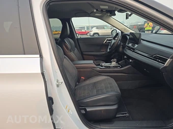 2025 Mitsubishi Outlander Trail Edition - miniatura 8