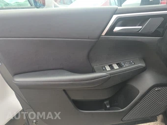 2025 Mitsubishi Outlander Trail Edition - miniatura 9