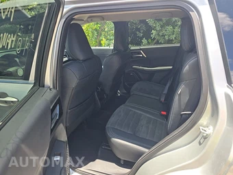 2025 Mitsubishi Outlander Trail Edition - miniatura 13