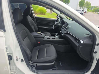 2025 Nissan Altima S – miniatura 15