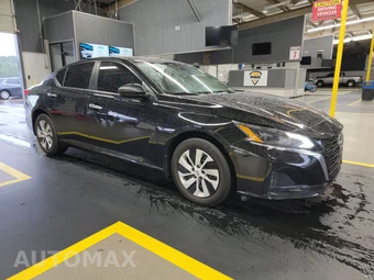 2025 Nissan Altima S - miniatura 3