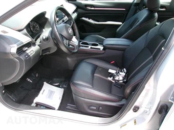 2025 Nissan Altima SR - miniatura 10