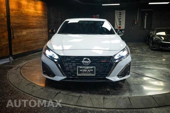 2025 Nissan Altima SR - miniatura 4