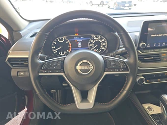 2025 Nissan Altima SR - miniatura 10