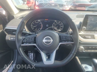 2025 Nissan Altima SR - miniatura 10