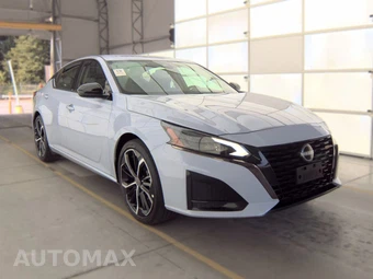 2025 Nissan Altima SR - miniatura 3