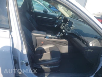 2025 Nissan Altima SR - miniatura 8