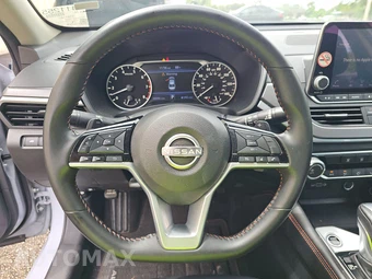 2025 Nissan Altima SR - miniatura 10