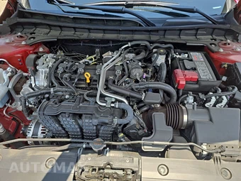 2025 Nissan Altima SR – miniatura 15
